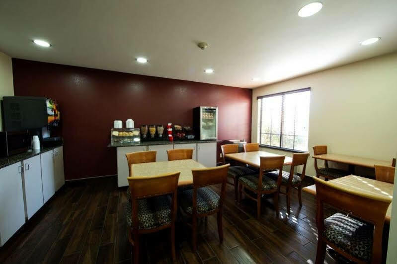 Red Roof Inn Мерфрисборо Экстерьер фото